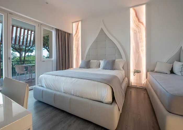 Diamond Suite