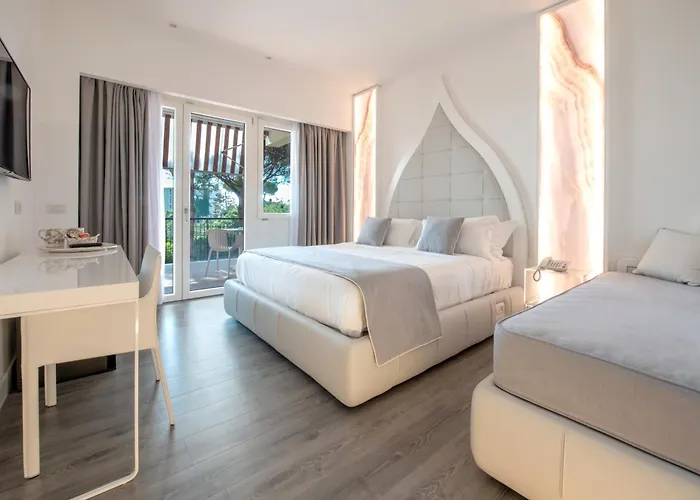 Diamond Suite